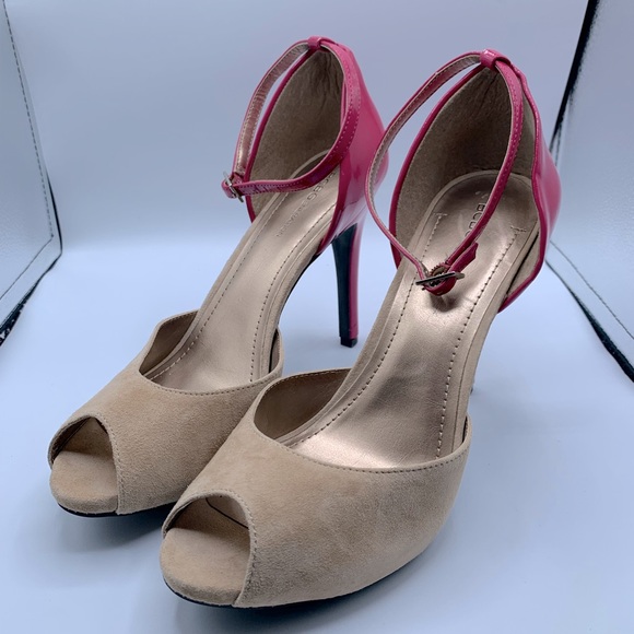 BCBG GENERATION , Pink & Tan 5” high heels, peep toe. Size 9.5 - Picture 5 of 10